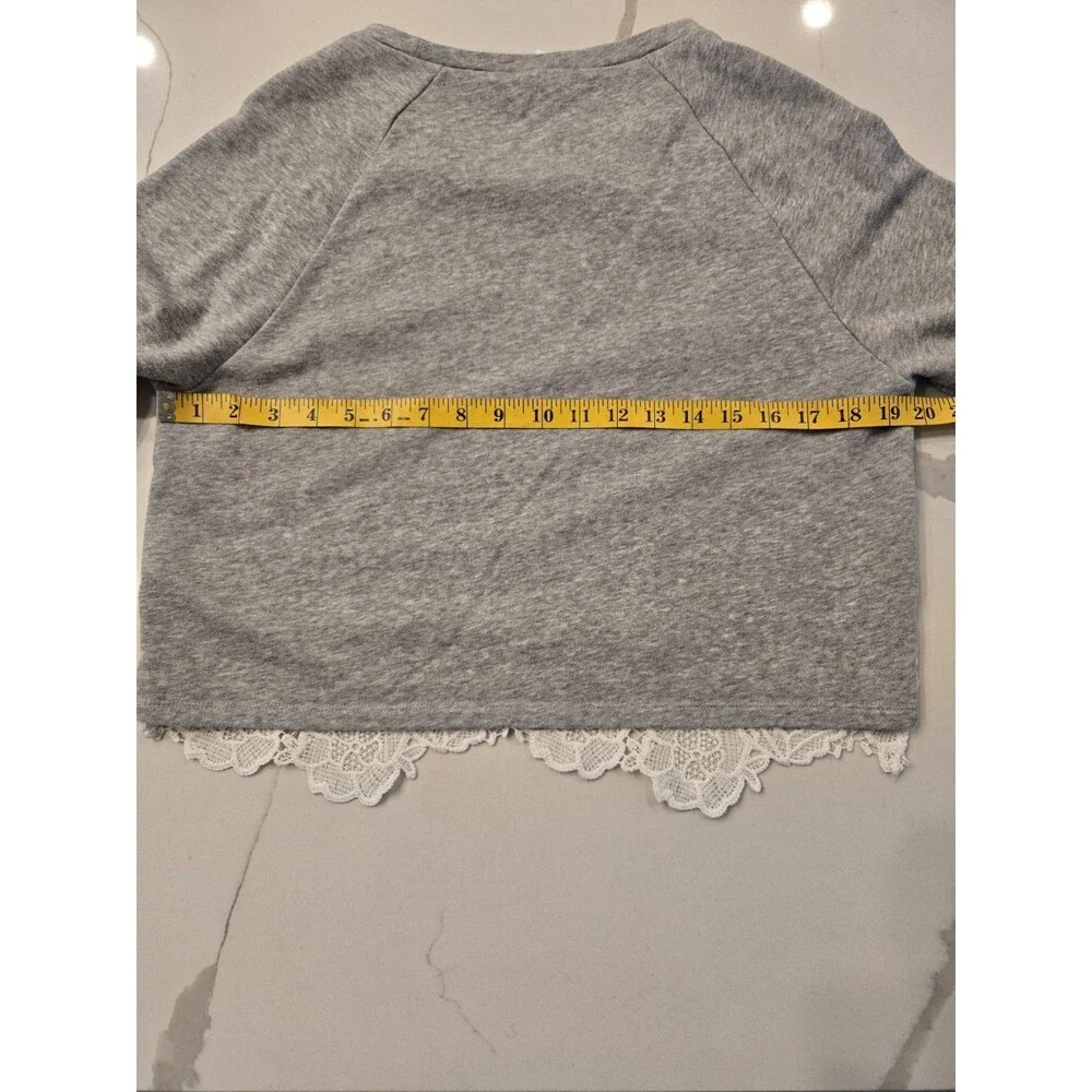 ​H&M Divided Grey Sweatshirt M White Floral Lace Overlay Raglan Pullover Crochet